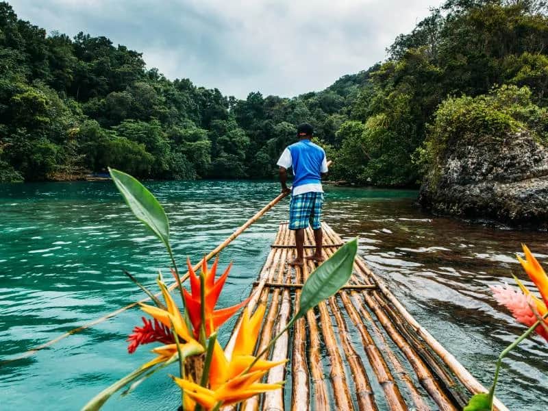Jamajka bezpieczna? Przewodnik, by cieszyć się rajem bez obaw